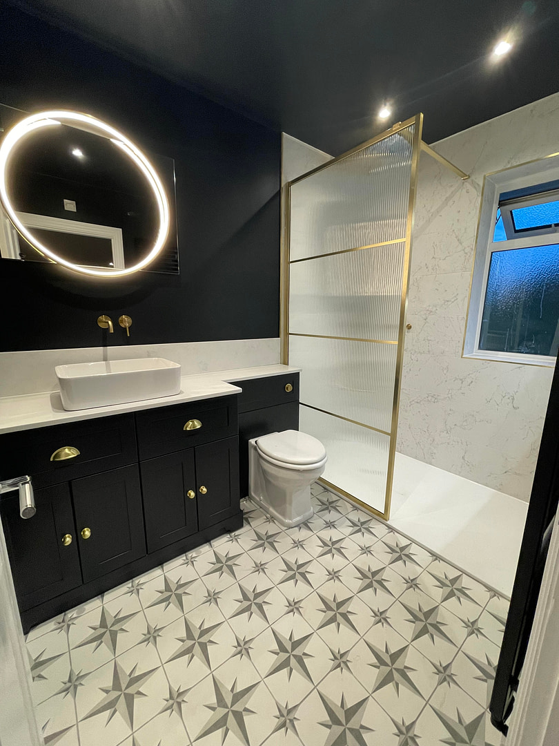 Redded Glass Walk In Shower Screen - Brushed Brass